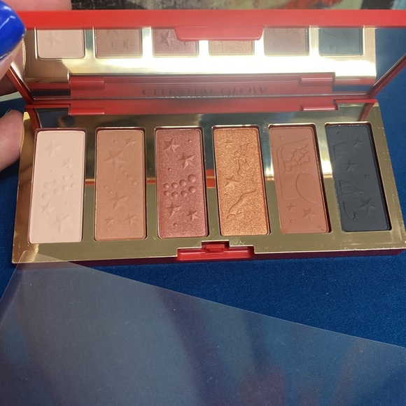 Estee Lauder Limited Edition Eyeshadow 6 Shades Palette in Celestial Glow - Picture 3 of 4